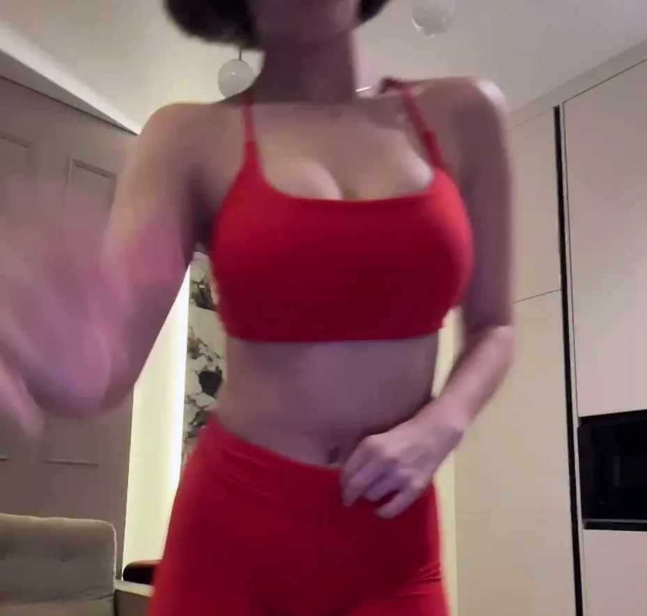 Ela, 18