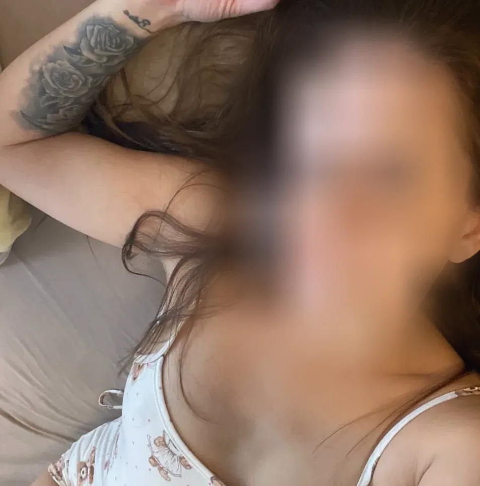 Jette, 25