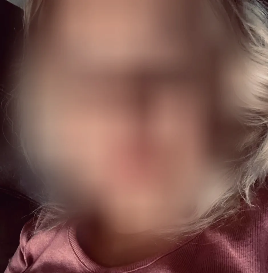 Marina, 29